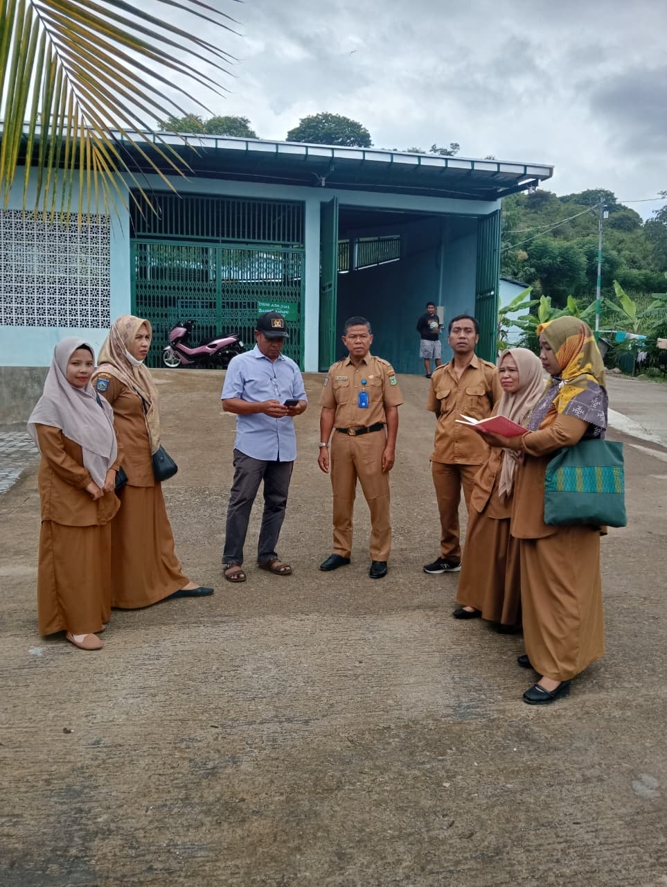 Usaha Jaya Kolo Es milik Ibu Lenny Felesia